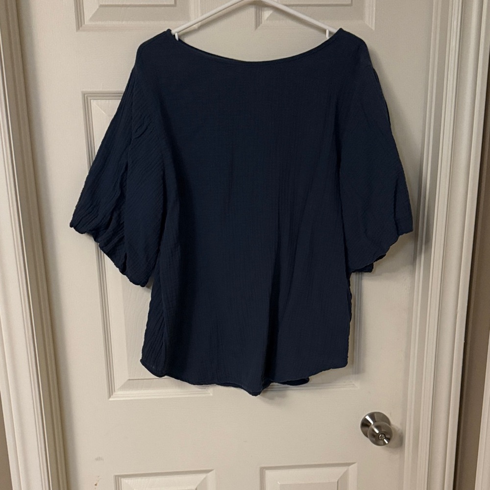 Women's Navy Blue Top